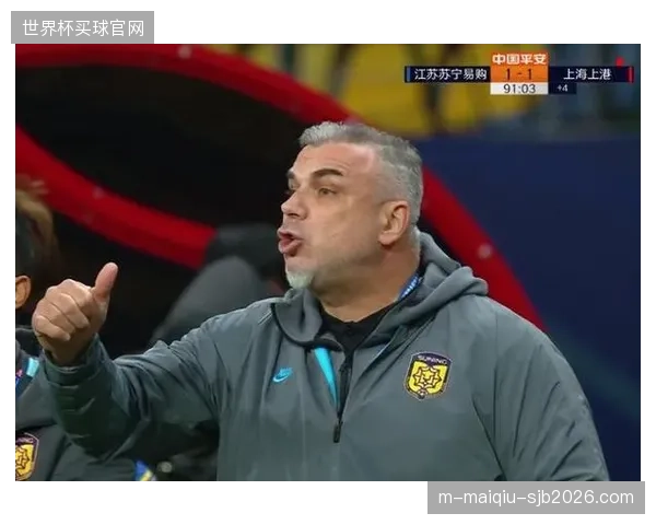 新帅塞拉米延续了球队的防守纪律，并试图在进攻端注入活力，其临场指挥将接受世界杯检验。
